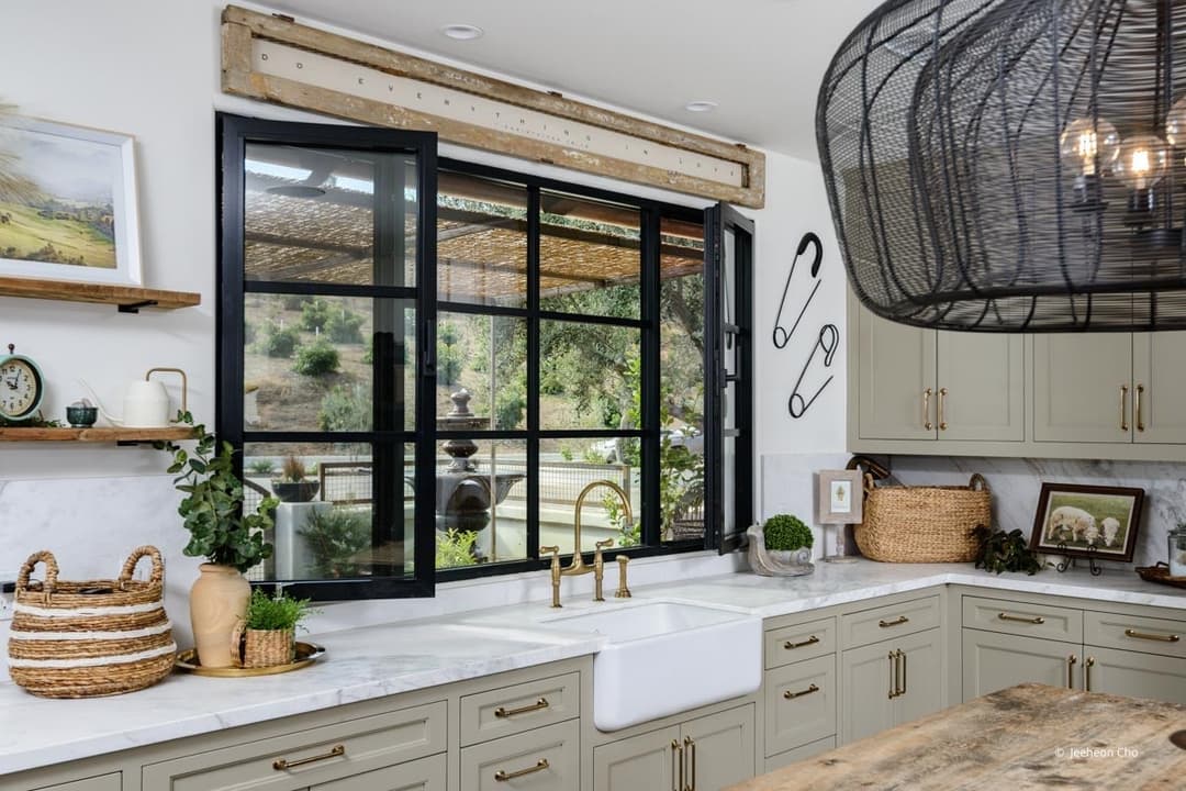 VistaLuxe AL LINE tilt-turns and direct set