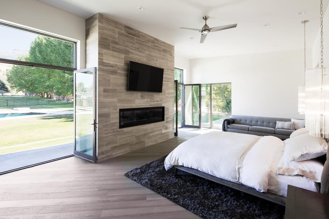 VistaLuxe WD LINE inswing French patio doors with transoms