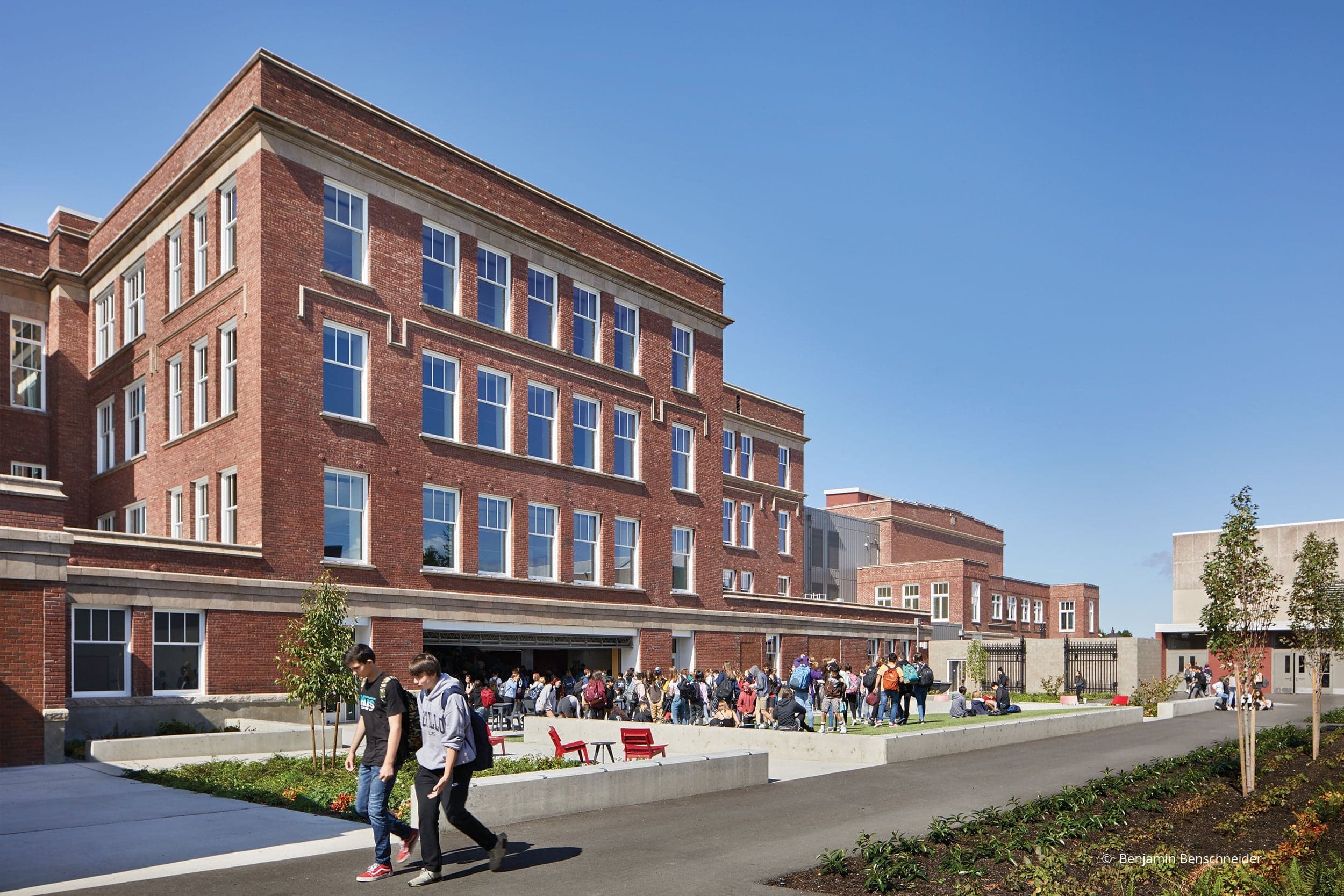 AN702 - Exterior of school with Ultra Series windows