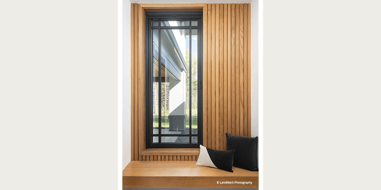 VistaLuxe AL LINE push-out casement